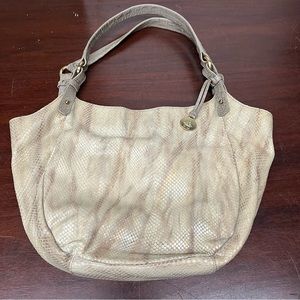 Brahmin Snake Skin Leather Hand/Shoulder Bag Purse with Magnetic Closure